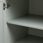 Badezimmerschrank mit Türen